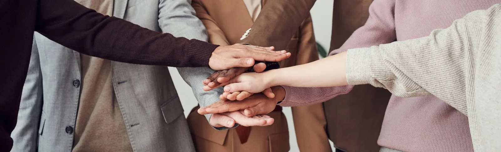 Equipo de acompañantes profesionales de Somos Coaching